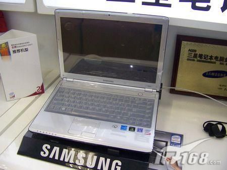 三星R458笔记本为什么显示屏很暗-三星笔记本