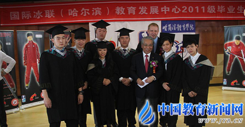 200分能上哈尔滨什么大学专科-考200分能去哈