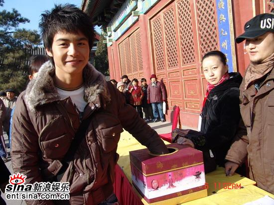 马天宇为红楼梦去中戏进修低调亮相第二轮(图)