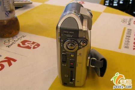 东芝掌中大容量新品硬盘DVR60/R30上市