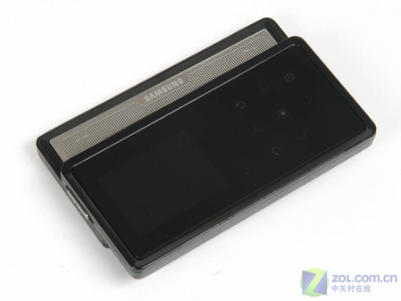 新品滑盖MP3三星内置音箱K5初印象(3)