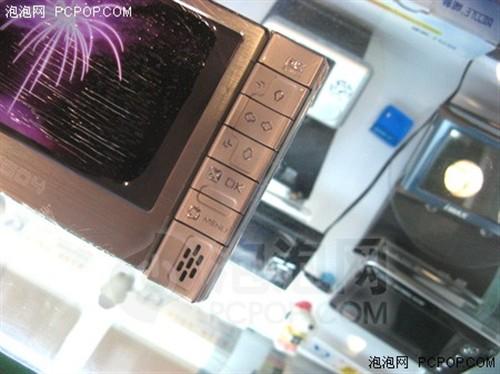 双电总比单电强可更换电池的MP4导购(5)