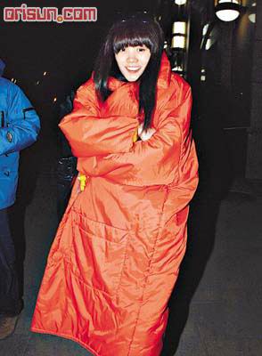 王菲发型屋美容玩神秘圣诞并无庆祝节目(图)