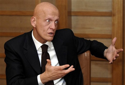 光头裁判科里纳正式出山 任意大利裁判协会顾