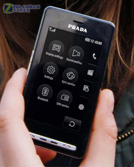 奢华精典LG发布3英寸触控屏PRADA