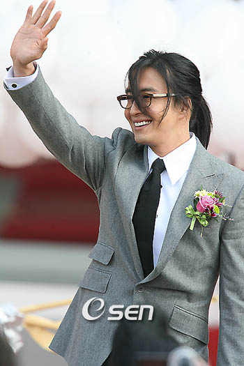 wyzlt020130.jpg