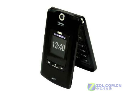 300万像素超薄翻盖娱乐强机X900登场