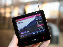 LGMP4新品N1拥有GPS+PDA+DMB超强功能