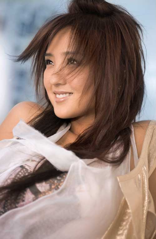 超级女声第一部偶像系电视剧《美丽分贝》原声碟首支推荐单曲