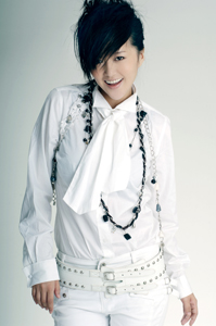 超级女声谭维维最新单曲《雪落下的声音》