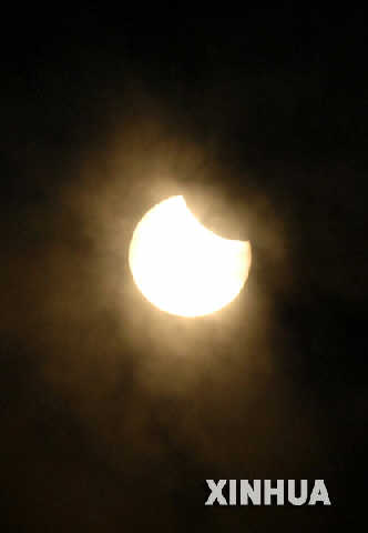 3199ʱ23ƫʳ     磬ҹһЩɹ۲⵽ƫʳ     » Ϻ  