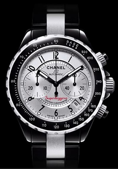 阳刚动感:CHANEL最新款J12 腕表