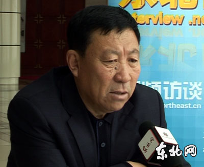 李凤山:新农村建设要加把劲