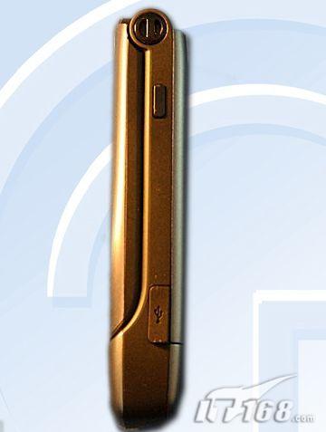 金属风格摩托翻盖W510即将国内上市