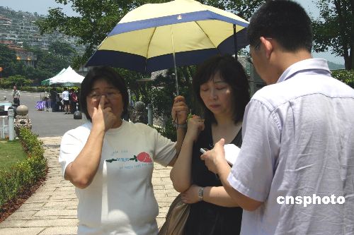 邓丽君玉陨12周年 逾百歌迷寄哀思(图)