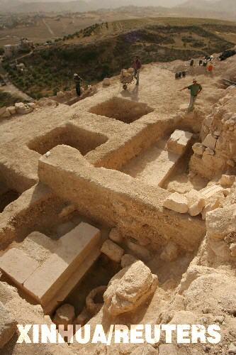 以色列考古人员发现大希律王墓-考古