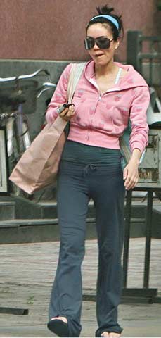 李亚鹏一直想要儿子 王菲小腹再隆起被疑怀孕(图)