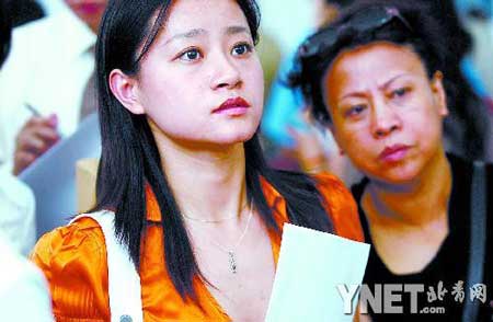 海归自述留学两年花费50万 归国工作月薪仅30