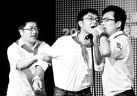 小柯发布新专辑《活·该》 汪涵黄健翔互相挤对