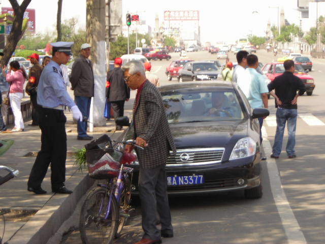 黑龙江22万考生进考场 网上视频系统、无线电