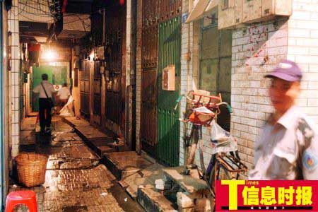 17岁少年讨要上网费未果砍死母亲砍伤父亲(图)