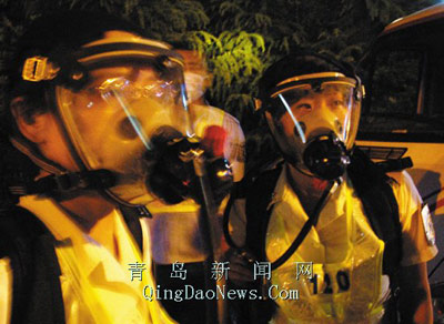 青岛崂特啤酒厂1吨有毒氨水泄漏(组图)