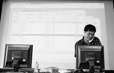 高考招生走到阳光下 花钱上大学 老皇历 不灵了