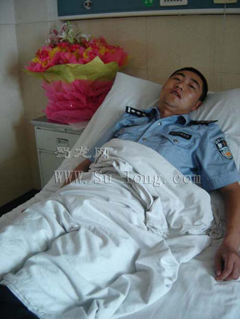 医院院长醉驾撞死两老人 拒绝酒精测试打伤交警