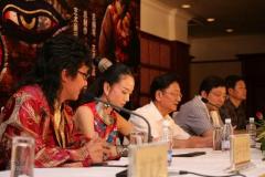 杨丽萍容中尔甲联袂打造歌舞剧《藏谜》(组图)