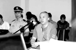 男子骗租百余车变现5百多万还赌债(图)