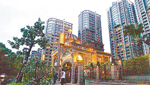 小S不畏台风 挺6个月大肚入住2亿台币豪宅(图)