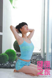 清晨瑜伽 让整天充满活力