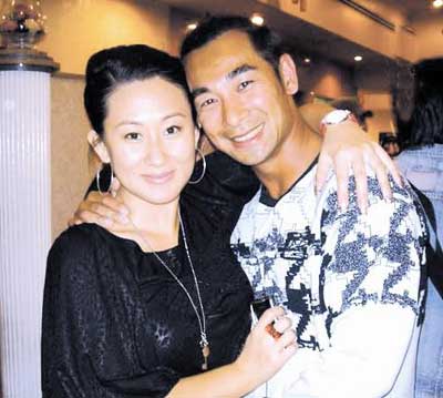 赵文卓中秋节再添一女 儿女双全(图)