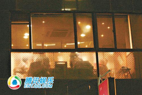 组图:言承旭秘密到港 搭上王家卫强攻影坛