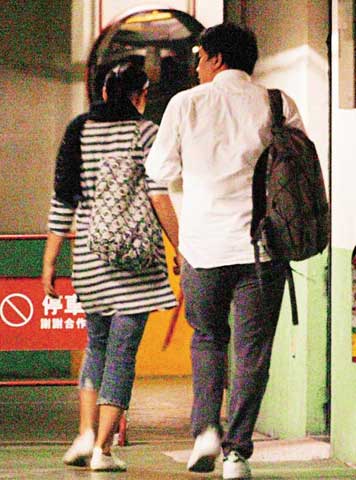 刘若英与陈辉阳夜叙香闺 两人由古天乐撮合(图)