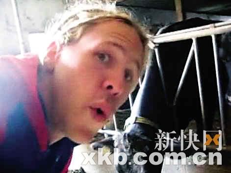 加拿大男子为体验不同工作每周跳槽一次(图)