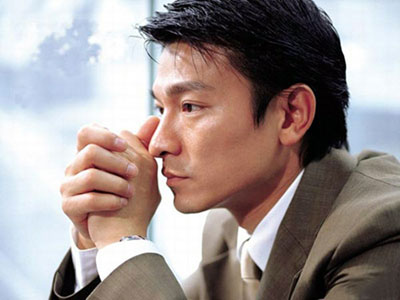 杨澜在博客上提到刘德华,并暗示刘天王可能有女友