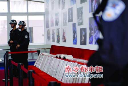 深圳海关破获16亿元白银走私案(组图)