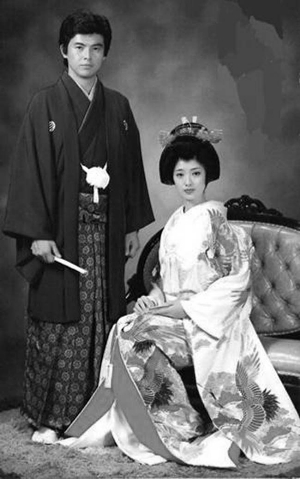 山口百惠三浦友夫妇蝉联日本“最佳夫妇”(图)