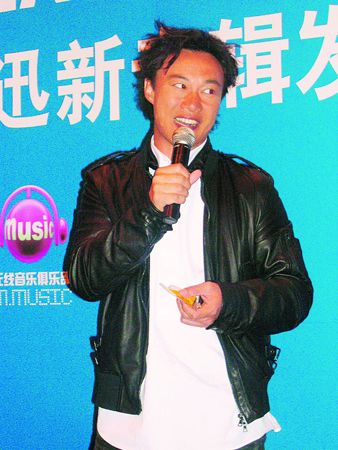 陈奕迅新专辑不唱情歌改玩舞曲 想与韩红合唱