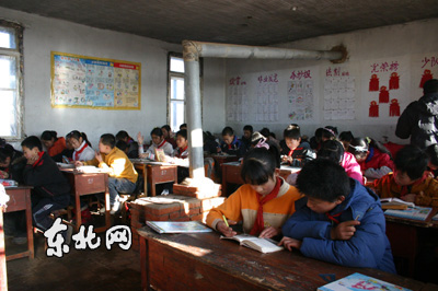 黑龙江省首家以个人捐建冠名的春蕾小学将投入