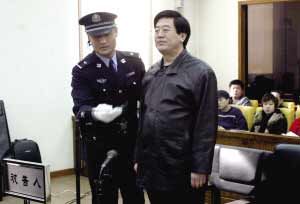 京城乡建设集团原老总以权卖官受贿154万获刑