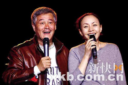 央视:春晚演员劳务费每人两千 少数人可坐飞机