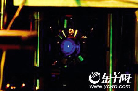 美华裔科学家制成全球最准时钟