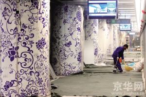 北京地铁10号线今起通车试运行(图)