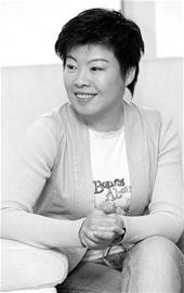 于丹身价翻七倍成演讲天后 两小时就赚六万元