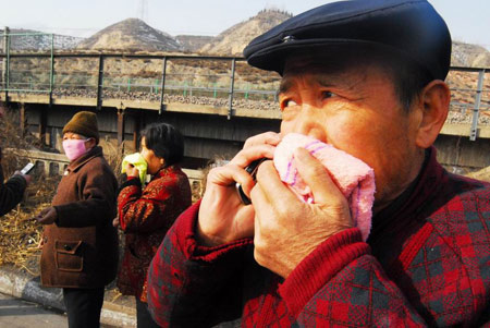 兰州20吨液氨槽车泄漏 水质未受污染(组图)
