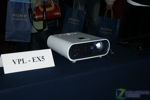 涵盖全部应用 2008索尼E系列投影发布 涵盖全部应用 2008索尼E系列投影发布