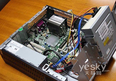 HP Compaq DX2700SFF(GT296PA)
