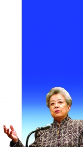 “铁娘子”吴仪今日隐退 重温感人的经典瞬间